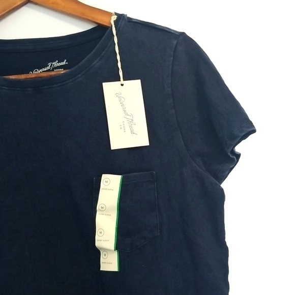 2/$15 Universal THREAD Relaxed Fit Short Sleeve Crewneck Pocket T-shirt - Picture 5 of 11